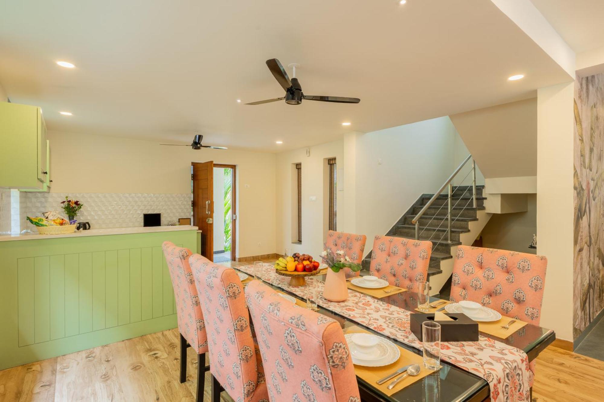 Elivaas 3 Bhk Pvt Pool & Bar - Villa Valerie Oxel Luaran gambar