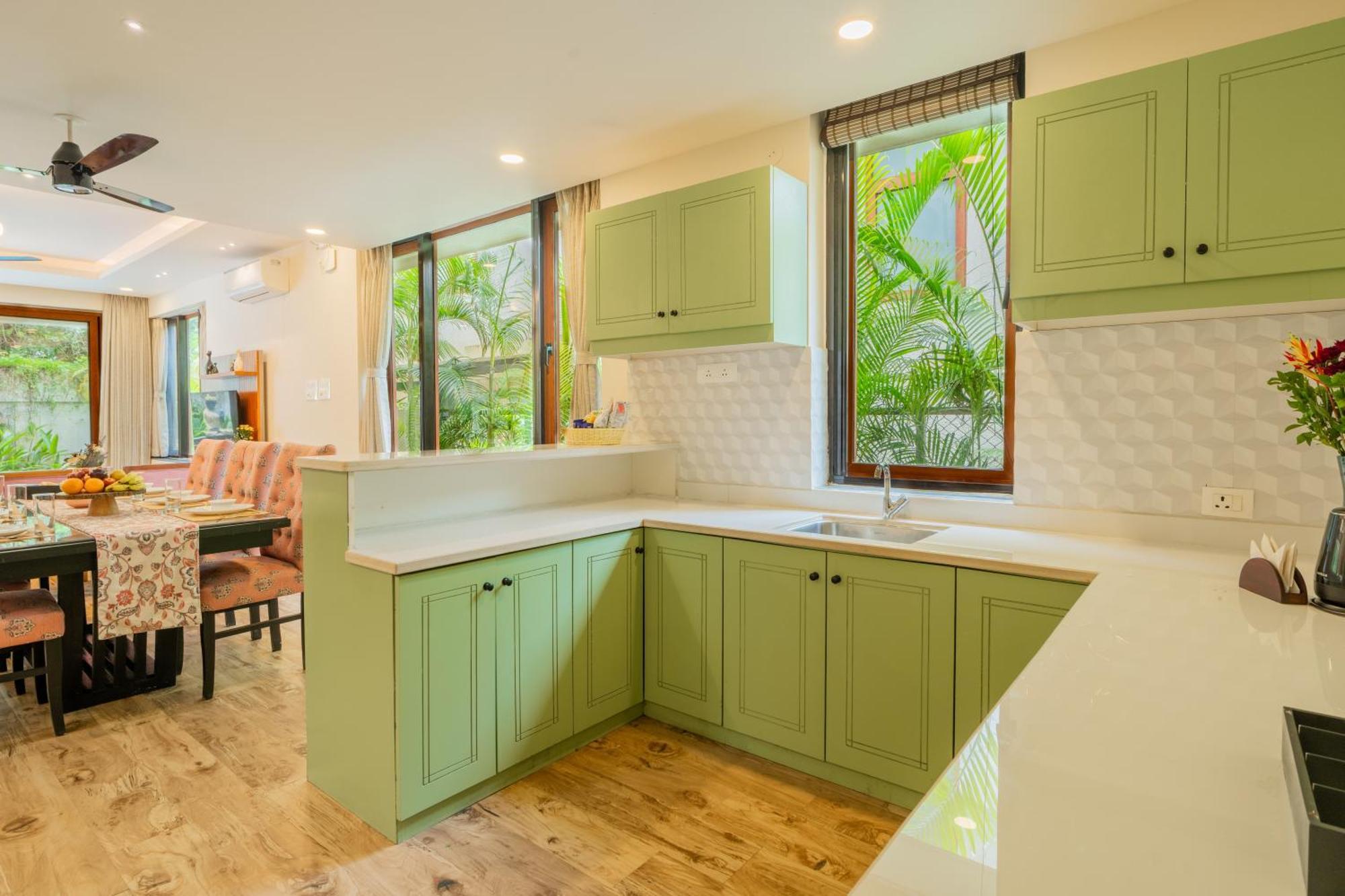 Elivaas 3 Bhk Pvt Pool & Bar - Villa Valerie Oxel Luaran gambar