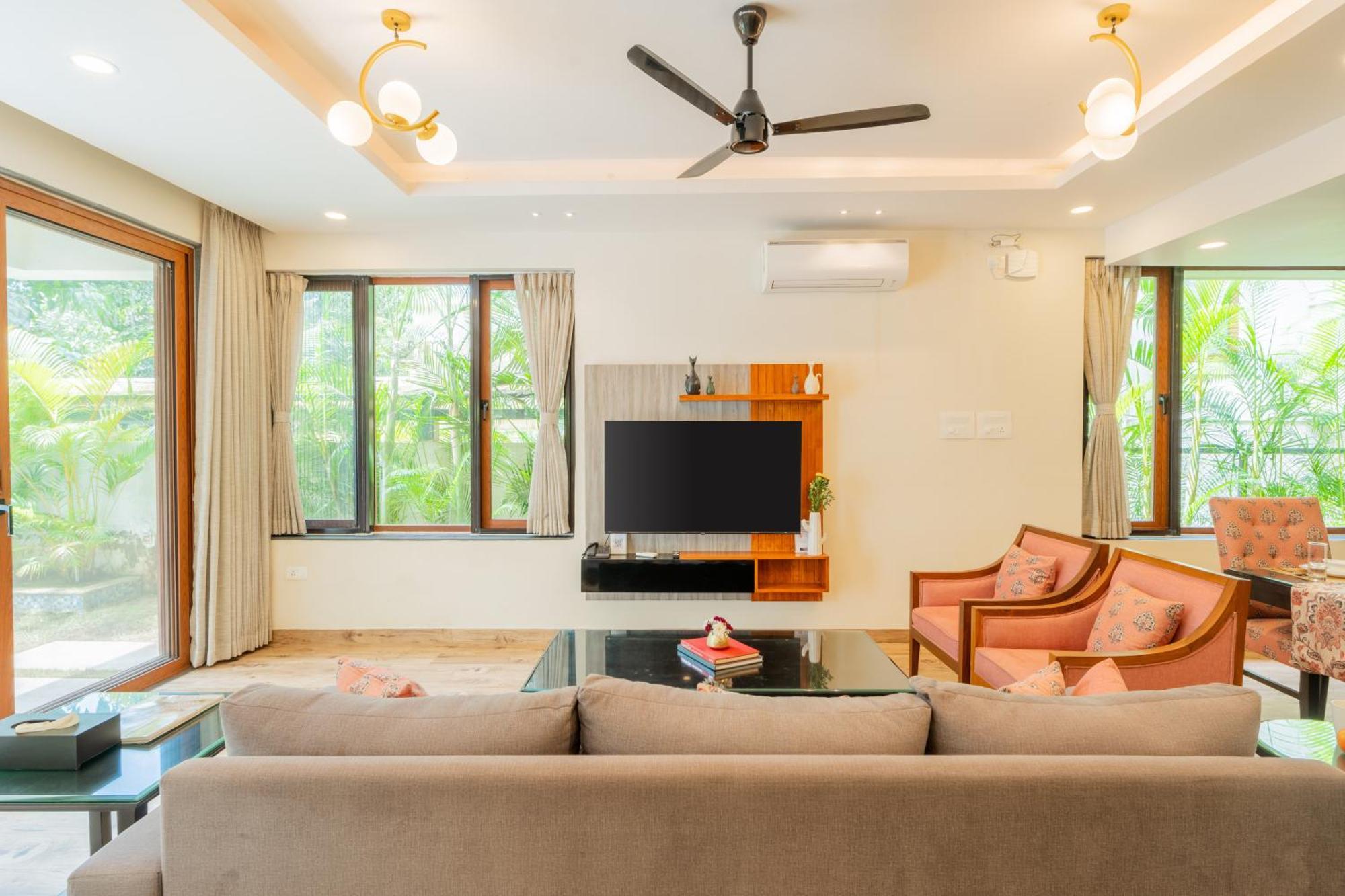 Elivaas 3 Bhk Pvt Pool & Bar - Villa Valerie Oxel Luaran gambar
